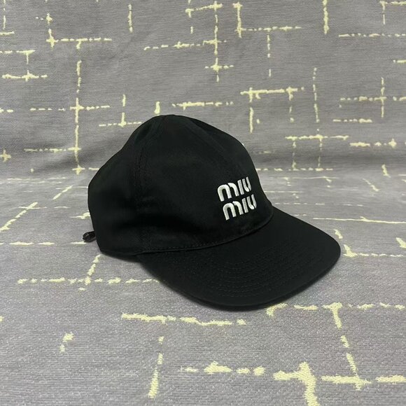 Miu Miu Black Baseball Cap with Green Adjuster - Logo Embroidered Luxury Accesso - Picture 1 of 5